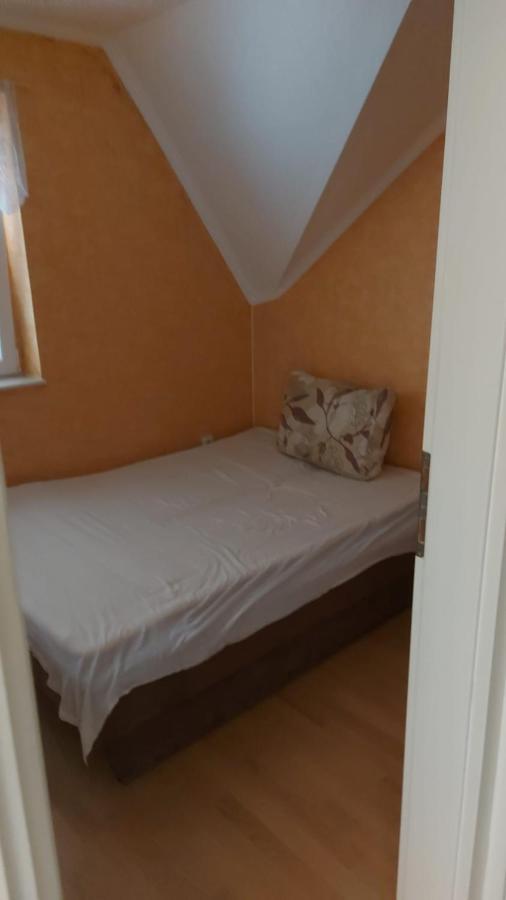 David Apartman Gyula Exterior photo