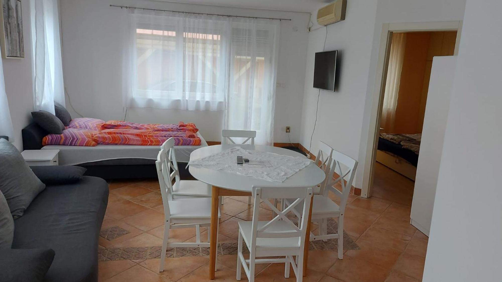 David Apartman Gyula Room photo